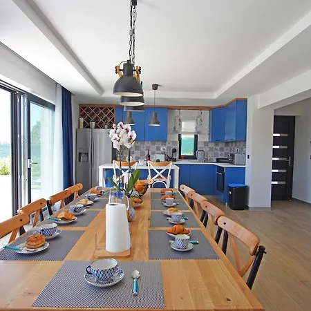 Petra Seget Donji/trogir Villa *
