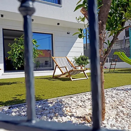 Villa Petra Seget Donji/trogir Traù